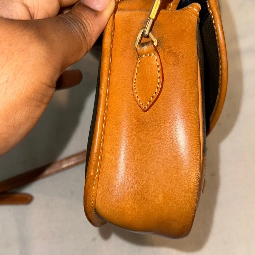 Authentic Francois Marot Paris Black and Tan Crossbody Bag - Picture 8 of 13